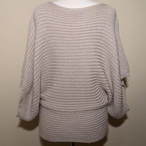 Koby Knit Cream Relaxed Sweater. Medium size.